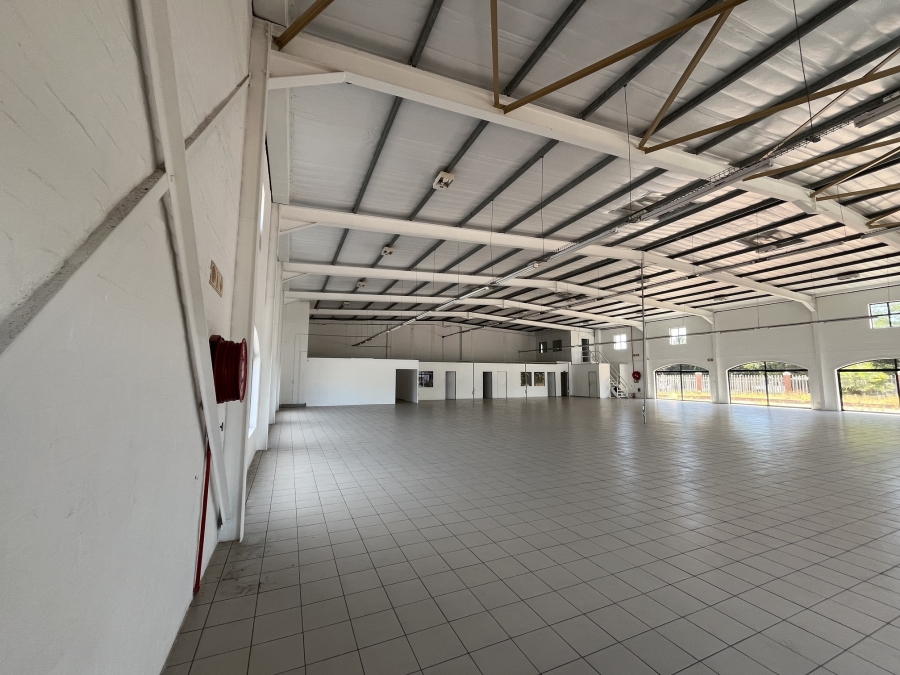 To Let commercial Property for Rent in Sanddrift Western Cape